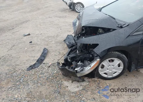 2013 Honda Insight from USA, damaged, VIN JHMZE2H30DS003024